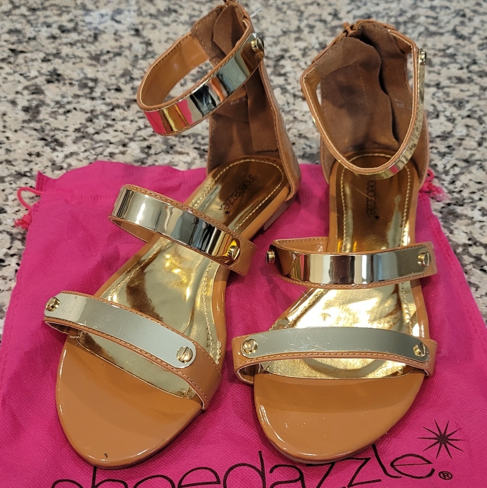 Shoedazzle Gold Sandals Size 9